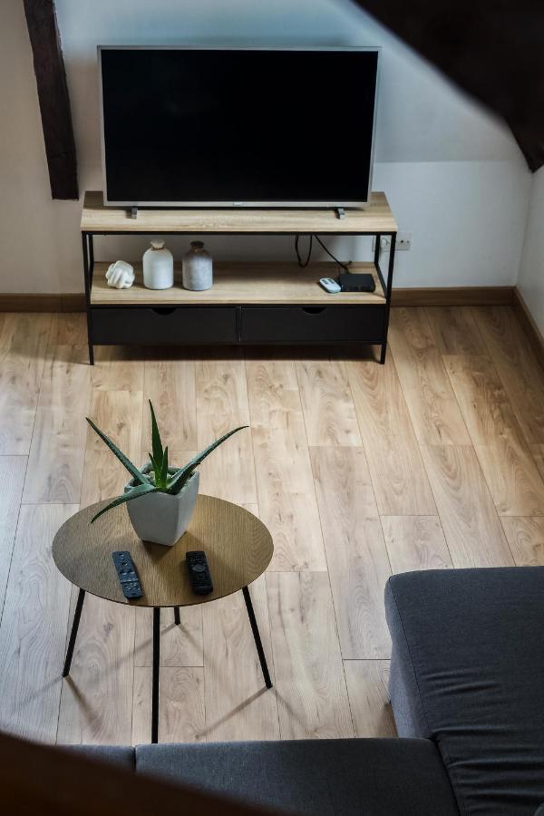 Apartament Vue Sur La Cathedrale - Au Coeur De Bourges Zewnętrze zdjęcie